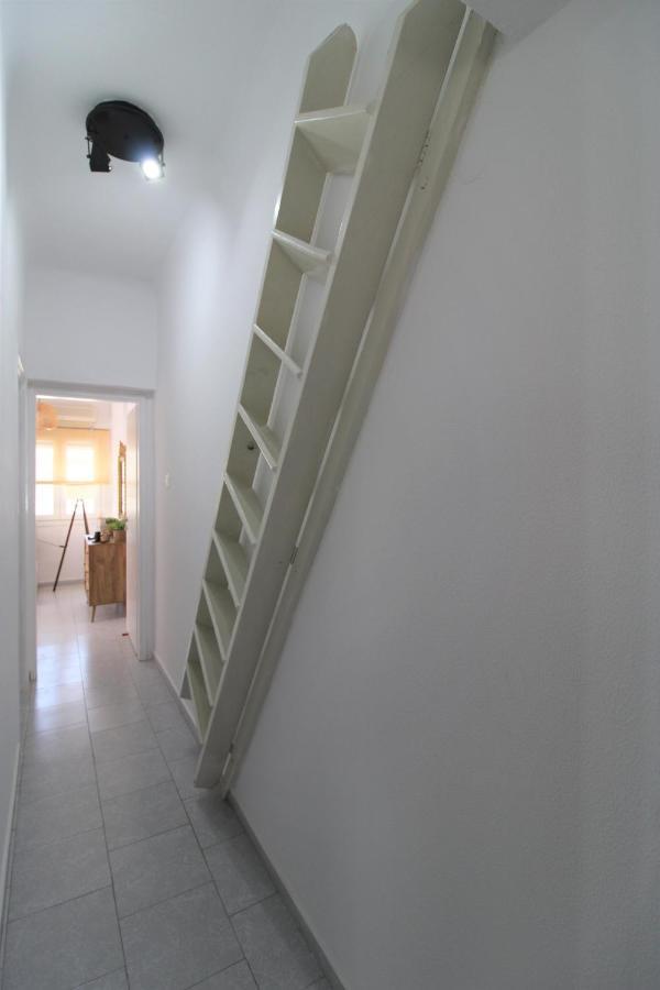 Stardust, The Apartment Adamantas  Luaran gambar